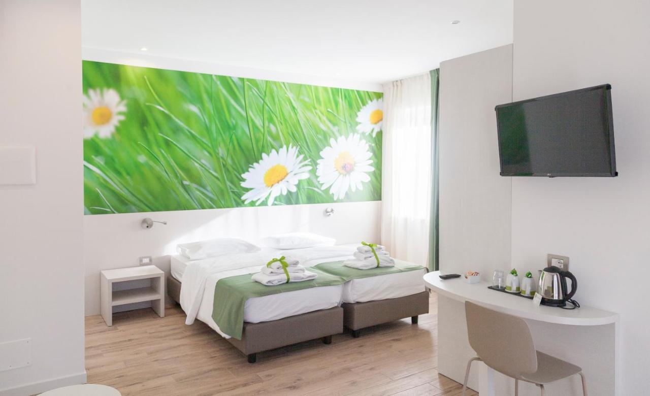 Miravallesuites San Zeno di Montagna Exterior foto